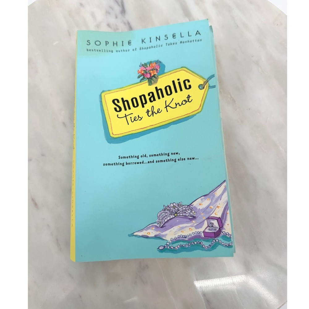 Sophie Kinsella Shopaholic Ties the Knot Paperback Book ISBN 0385336179
